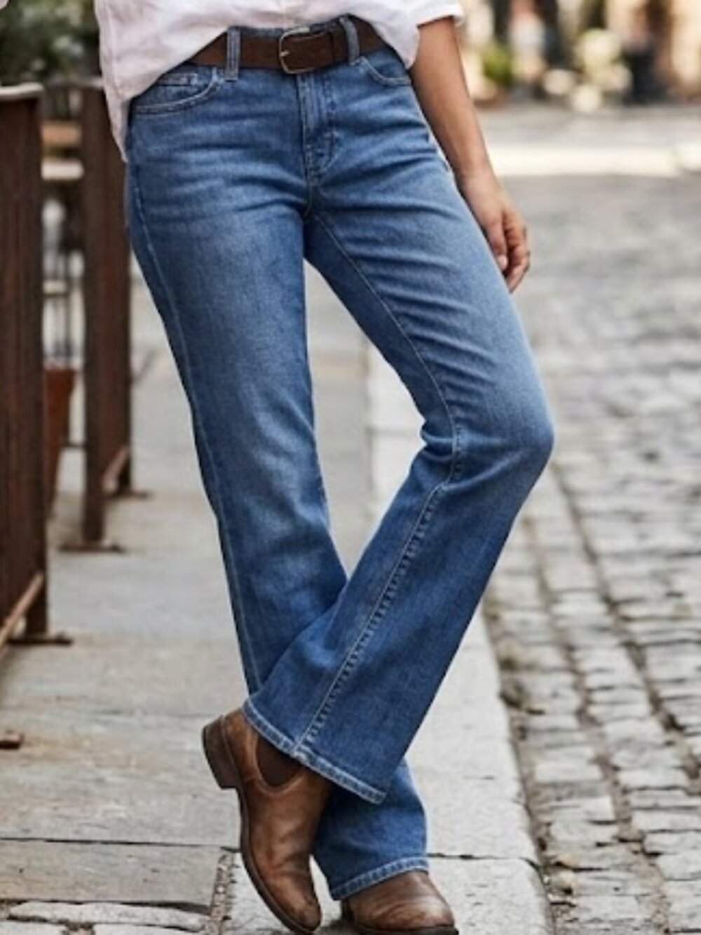 Abercrombie & Fitch Boyfriend Bootcut Jeans Vintage‎